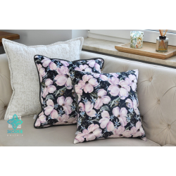 Funda de almohada decorativa floral Mia con ribetes