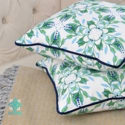 Green mosaic decorative pillowcase with inset