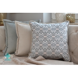 Emi decorative square pillowcase with flowers